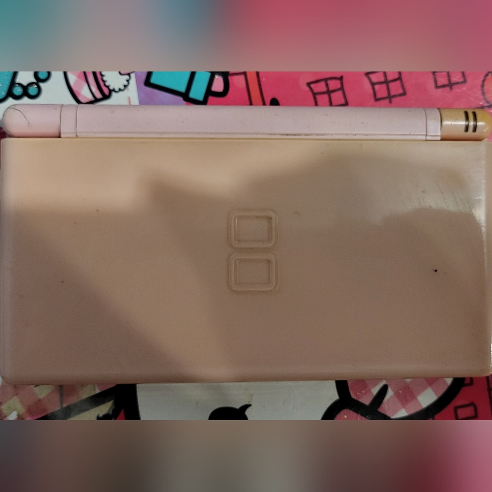 Nintendo DS lite
